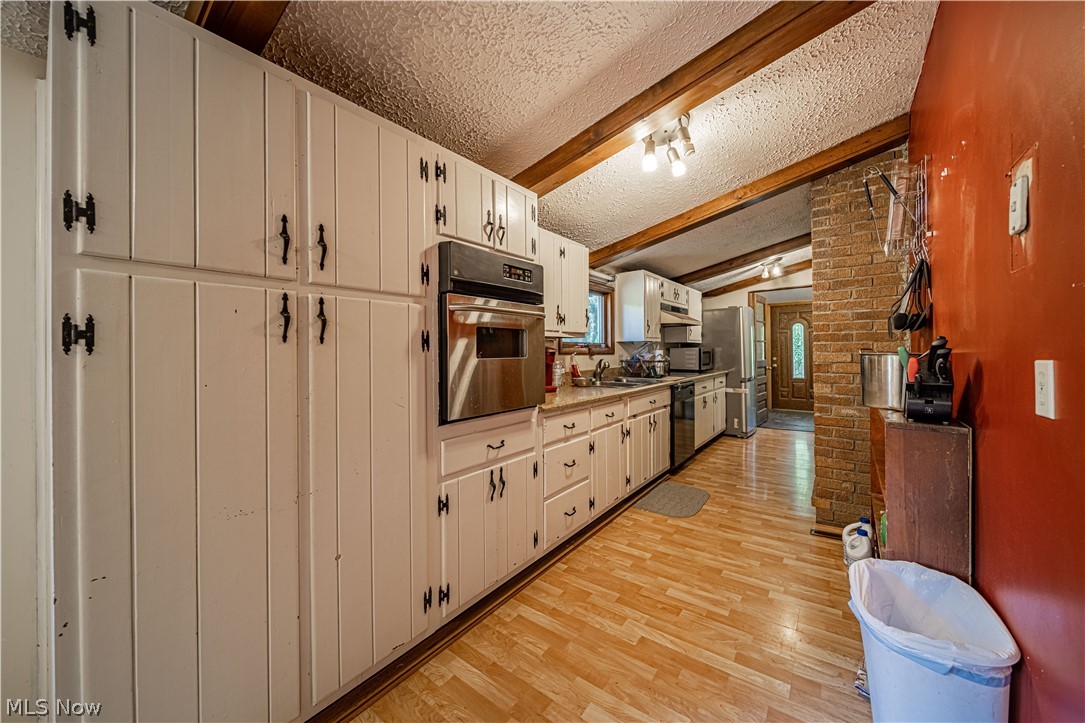 778 Penn Line Road Pierpont, OH 44082 - Photo 3 of 35 Gallery Image 3