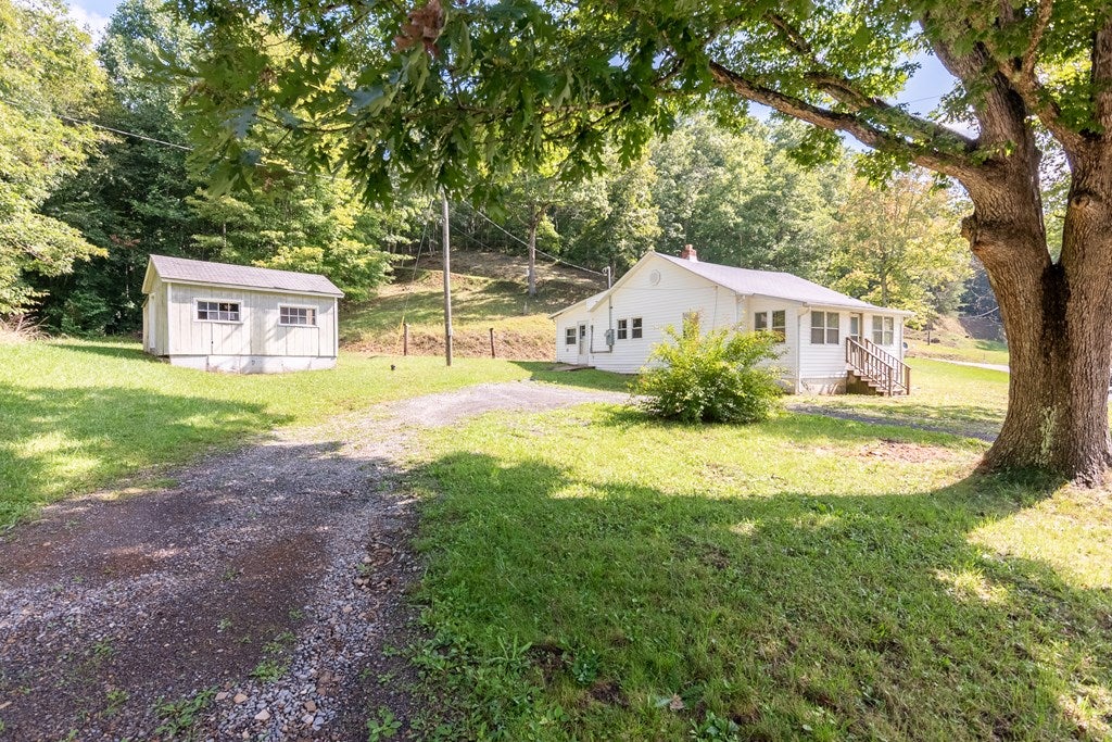 8090 Wilderness Road Bland, VA 24315 - Photo 31 of 50 Gallery Image 31