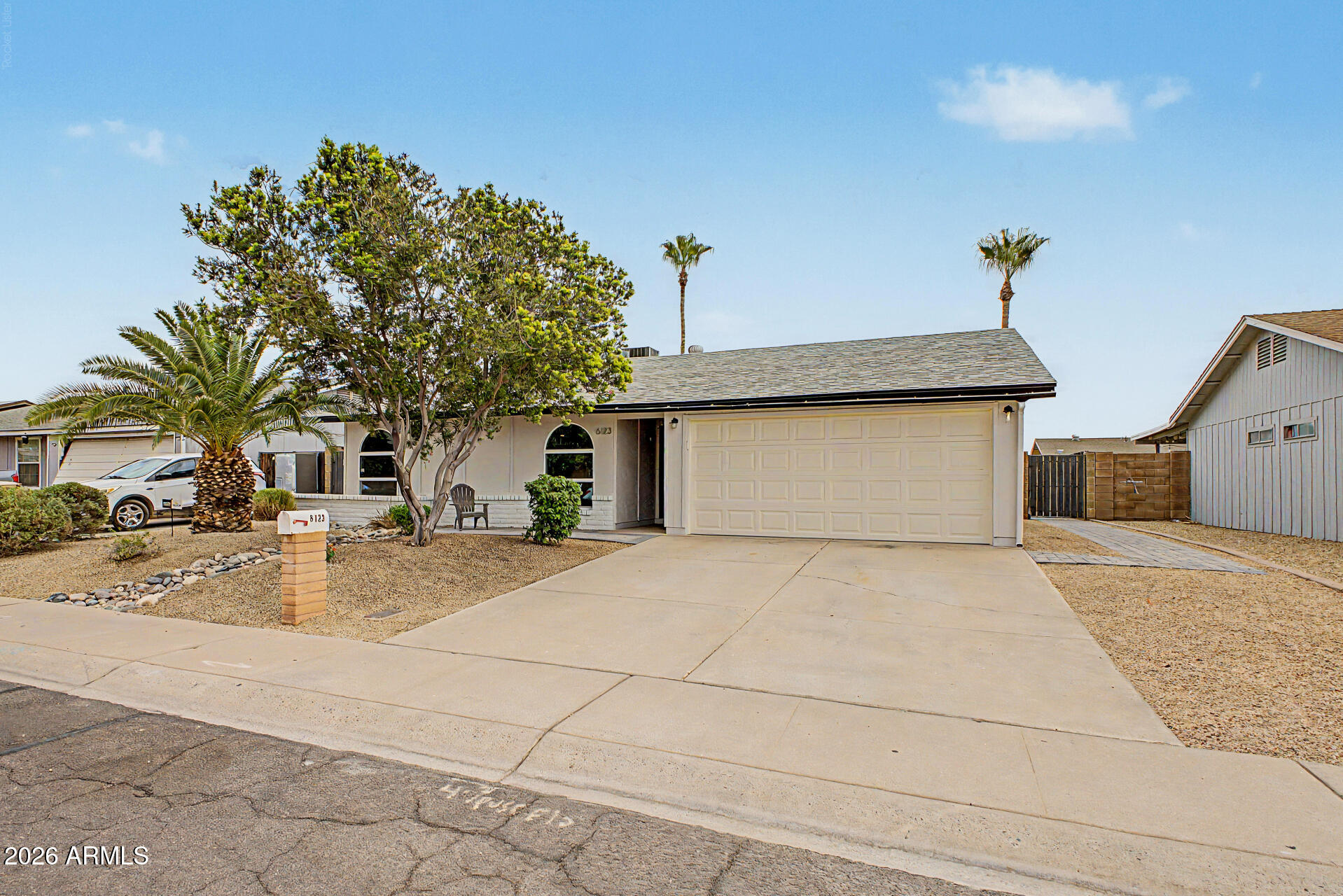6123 West Nancy Road Glendale, AZ 85306 - Photo 2 of 27 06 - Nancy 6123