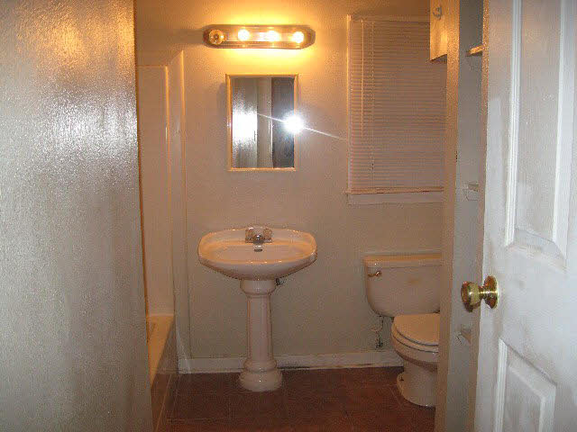 321 Snyder Drive Mobile, AL 36610 - Photo 9 of 21