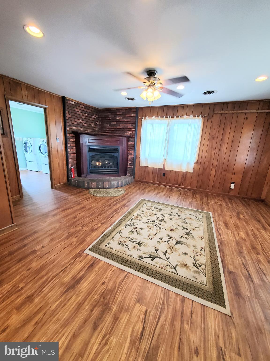 27113 Walnut Tree Road Salisbury, MD 21801 - Photo 15 of 58 Family Room - Now Without Furniture