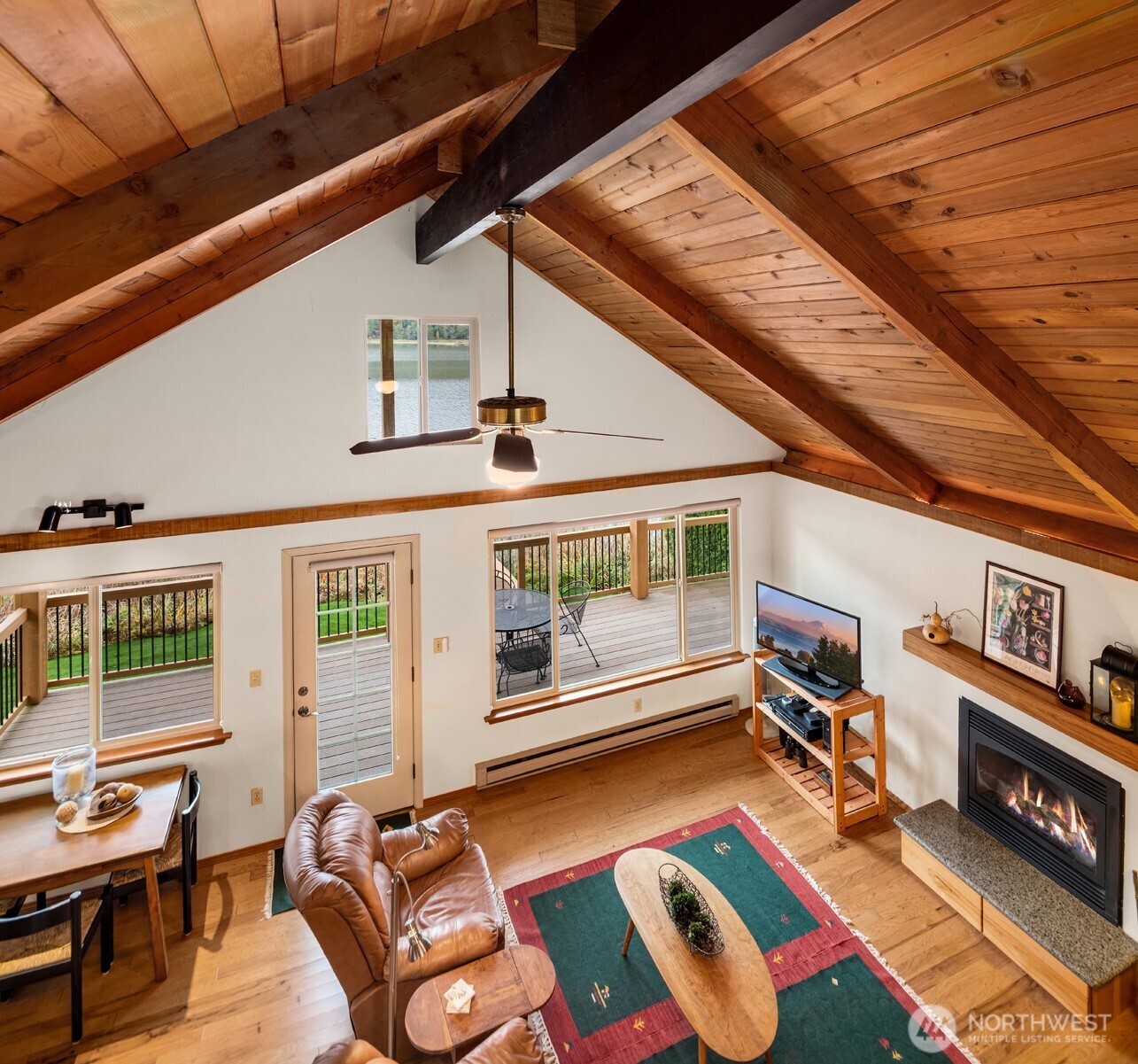19110 Sulfur Springs Road Mount Vernon, WA 98274 - Photo 24 of 33 a balcony with furniture