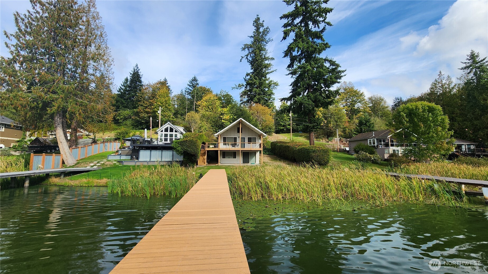 19110 Sulfur Springs Road Mount Vernon, WA 98274 - Photo 33 of 33 a house with river in front of it