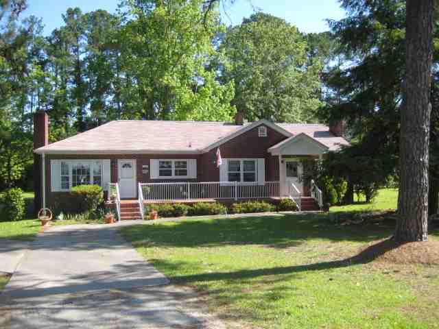 1715 Marshall Road Greenwood, SC 29646 - Photo 1 of 1 Main View
