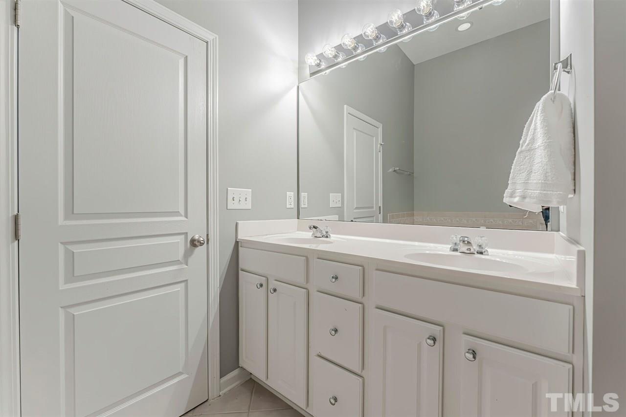 4626 Kings Garden Road Raleigh, NC 27612 - Photo 17 of 26 Gallery Image 17