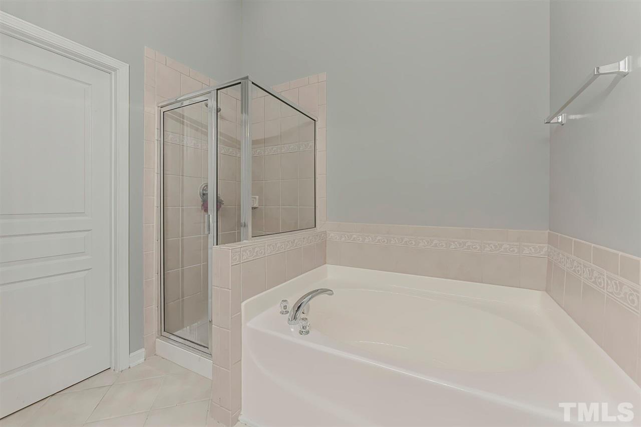 4626 Kings Garden Road Raleigh, NC 27612 - Photo 18 of 26 Gallery Image 18