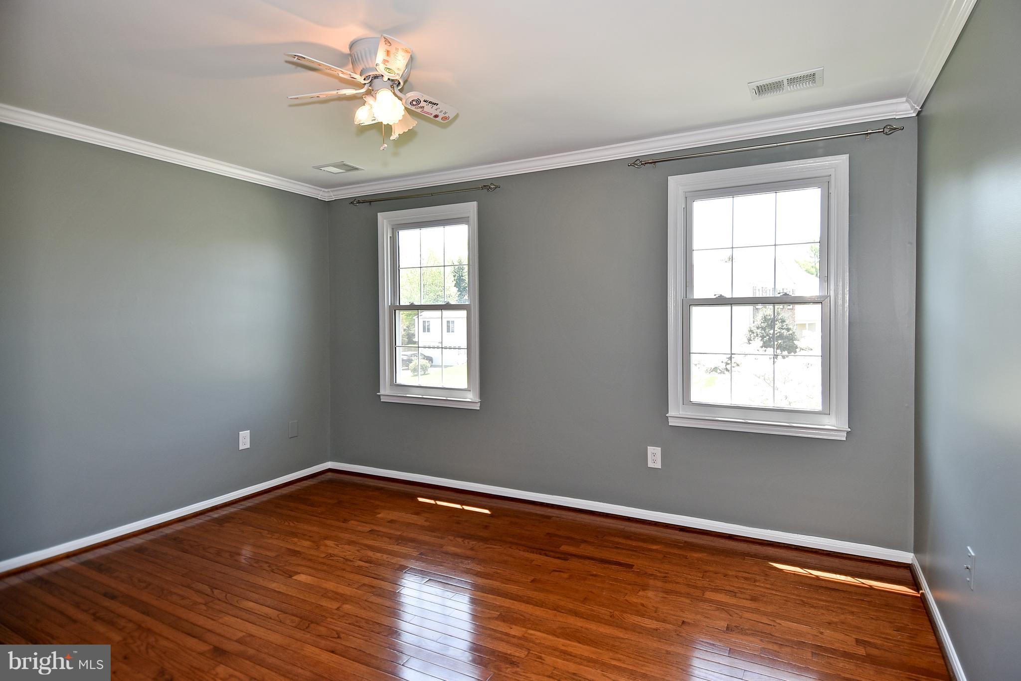 4359 Cub Run Road Chantilly, VA 20151 - Photo 24 of 30 Bedroom