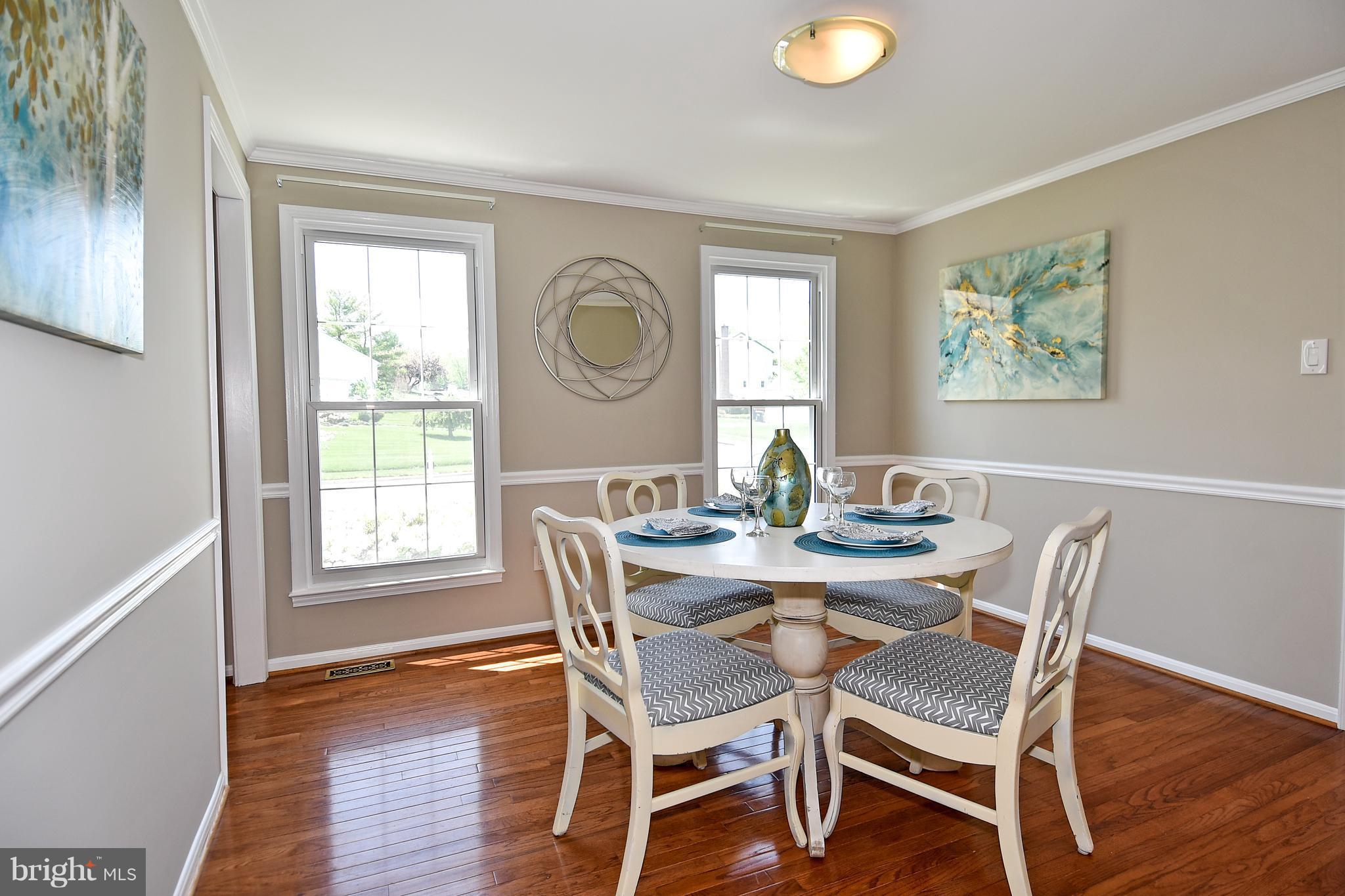 4359 Cub Run Road Chantilly, VA 20151 - Photo 7 of 30 Dining Room