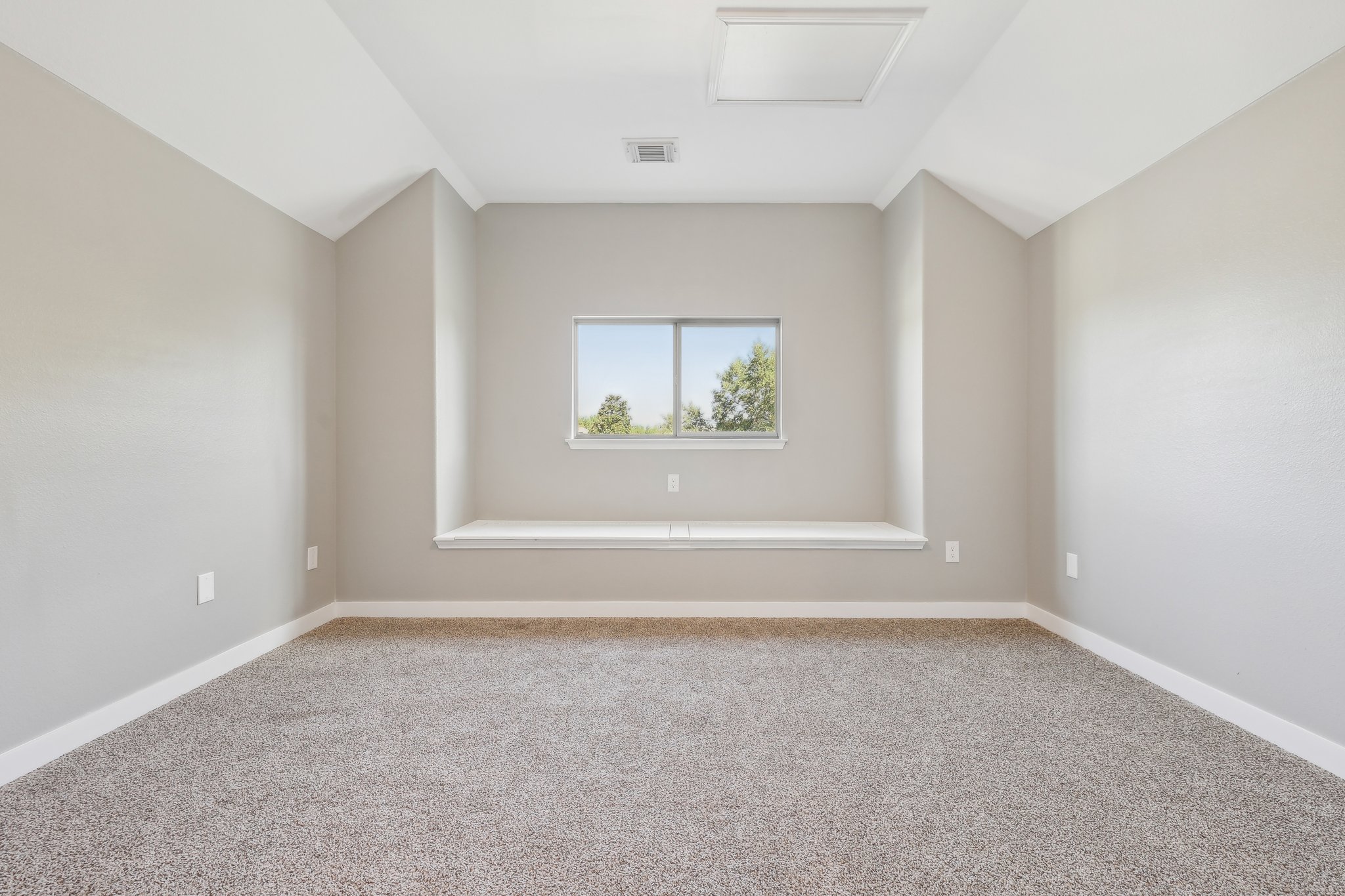 7324 Moon Rock Road Austin, TX 78739 - Photo 25 of 30 an empty room with windows