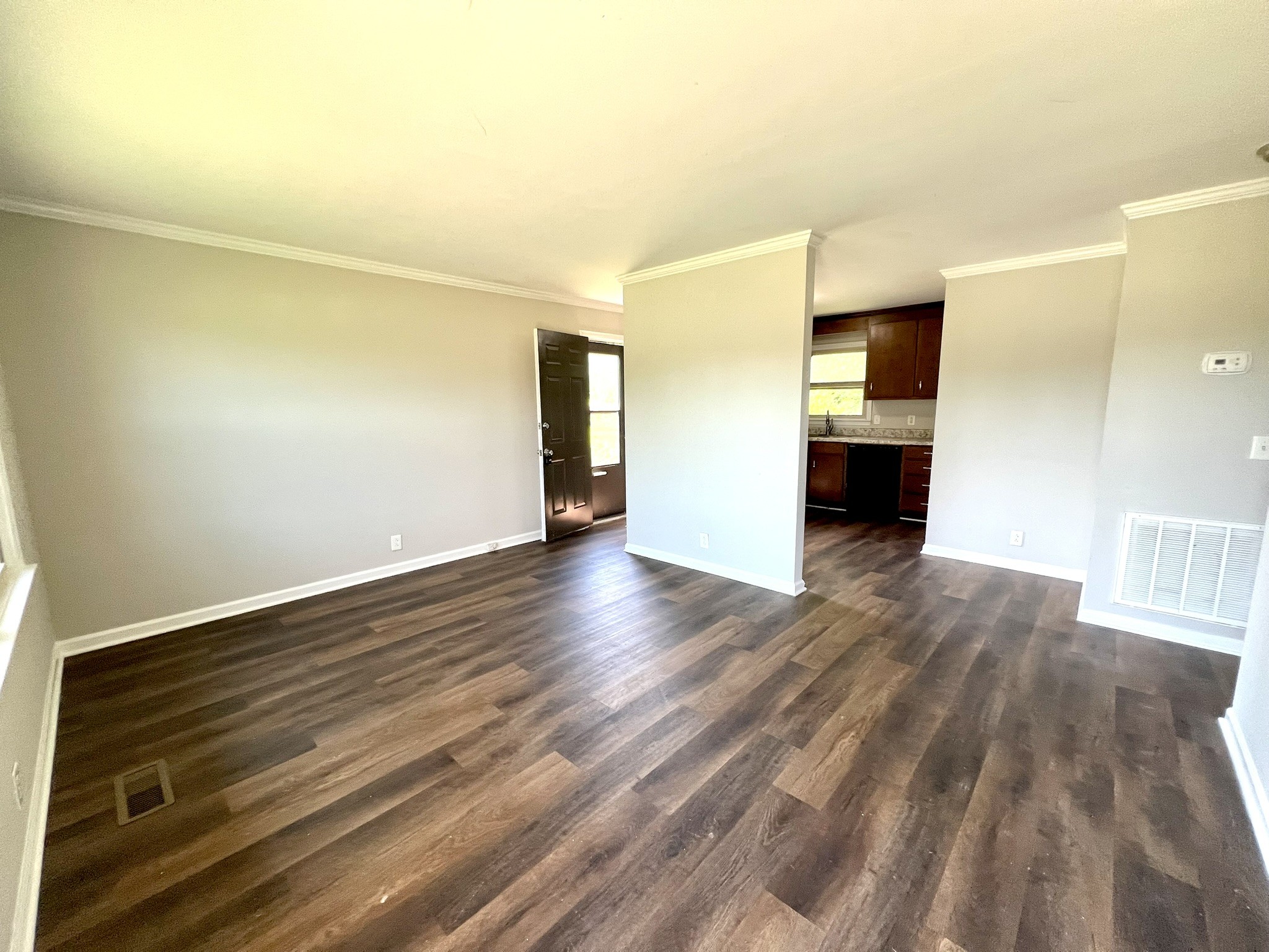 1312 Rutherford Street Murfreesboro, TN 37130 - Photo 5 of 17 Gallery Image 5