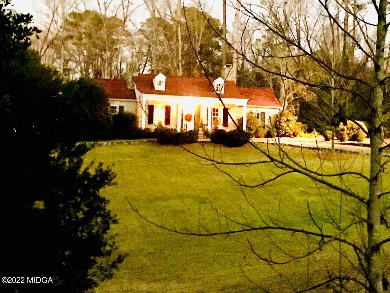 1182 Oakcliff Road Macon, GA 31211 - Photo 2 of 44 cover