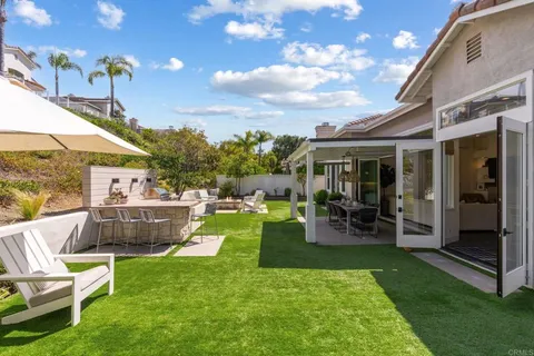 $2,295,000 | 3312 Avenida Anacapa, Carlsbad, CA 92009