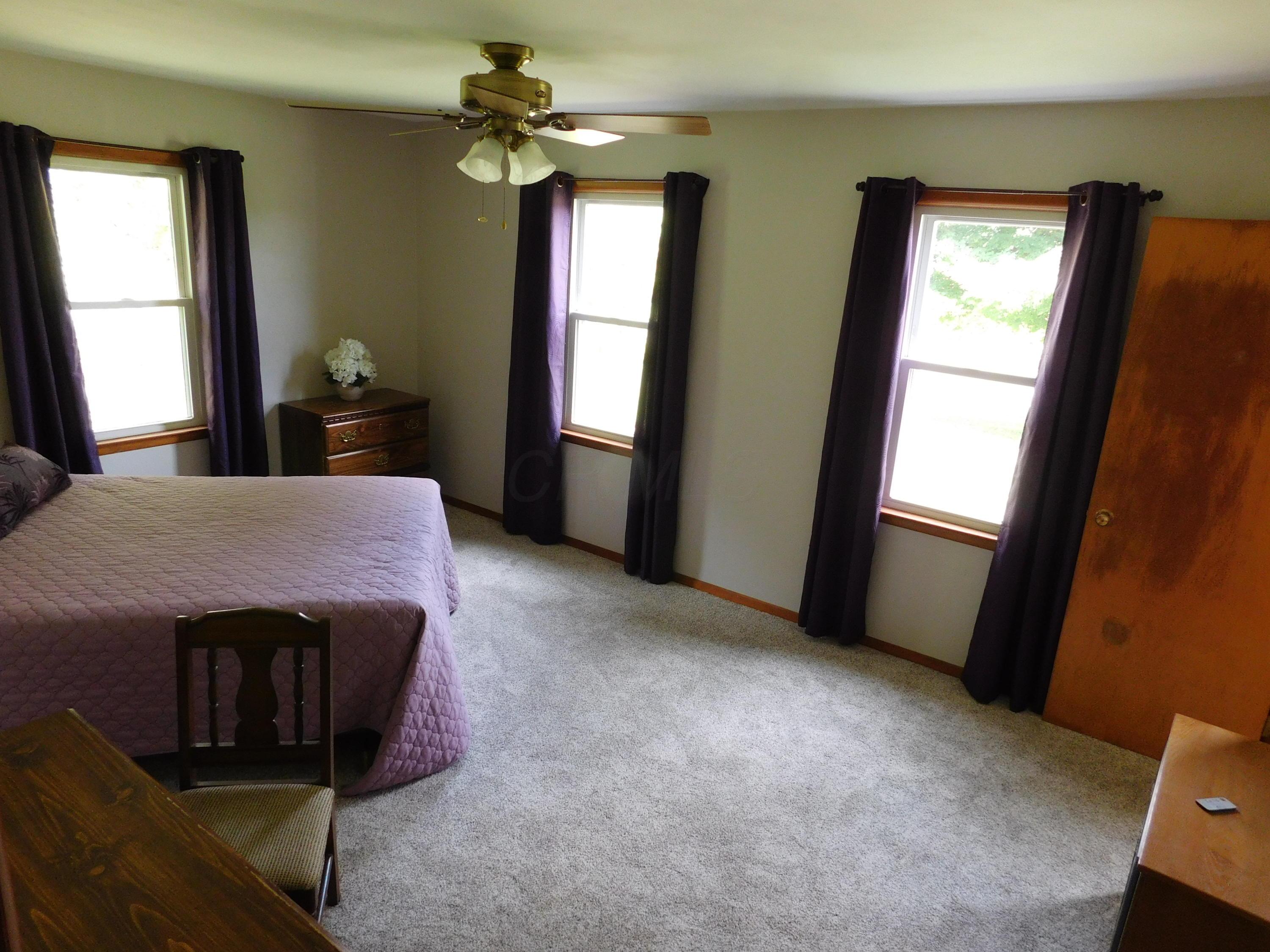 7705 Bremen Road Southeast Lancaster, OH 43130 - Photo 9 of 19 Gallery Image 9