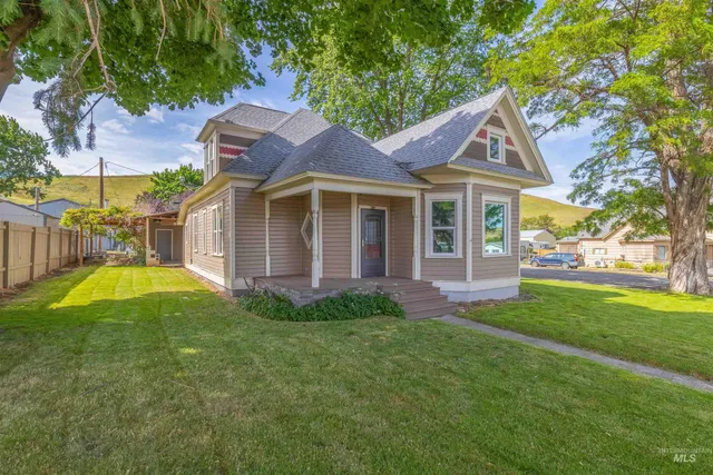 $255,000 | 410 High Street, Pomeroy, WA 99347