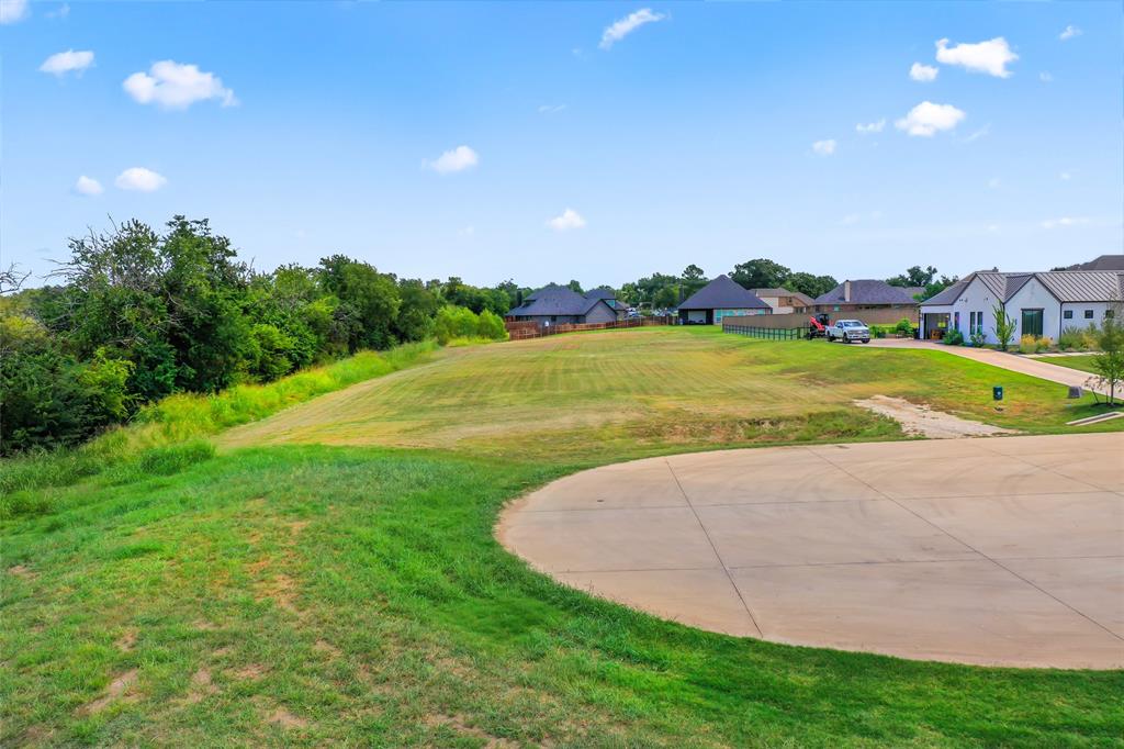 435 Massey Road Pilot Point, TX 76258 - Photo 16 of 35