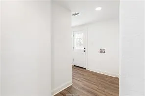 $3,200 | 6721 Raymond Stotzer Parkway, College Station, TX 77845