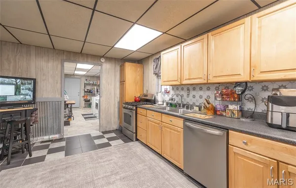 $379,000 | 10 Lehmond Island Road, St. Charles, MO 63301