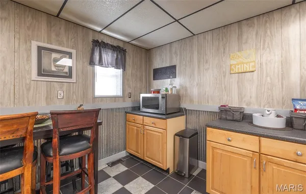 $379,000 | 10 Lehmond Island Road, St. Charles, MO 63301