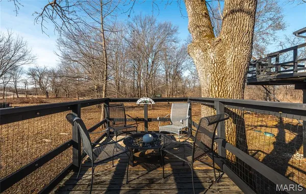 $379,000 | 10 Lehmond Island Road, St. Charles, MO 63301