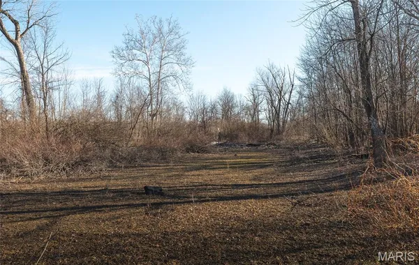 $379,000 | 10 Lehmond Island Road, St. Charles, MO 63301