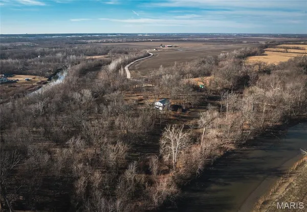 $379,000 | 10 Lehmond Island Road, St. Charles, MO 63301