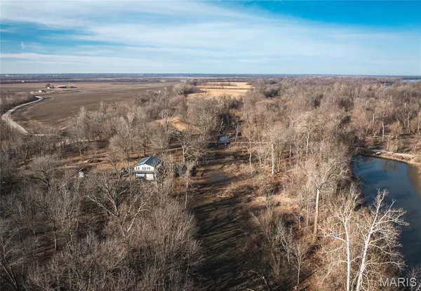 $379,000 | 10 Lehmond Island Road, St. Charles, MO 63301