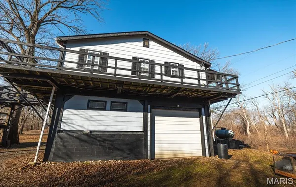 $379,000 | 10 Lehmond Island Road, St. Charles, MO 63301