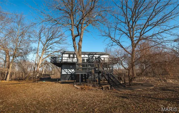 $379,000 | 10 Lehmond Island Road, St. Charles, MO 63301