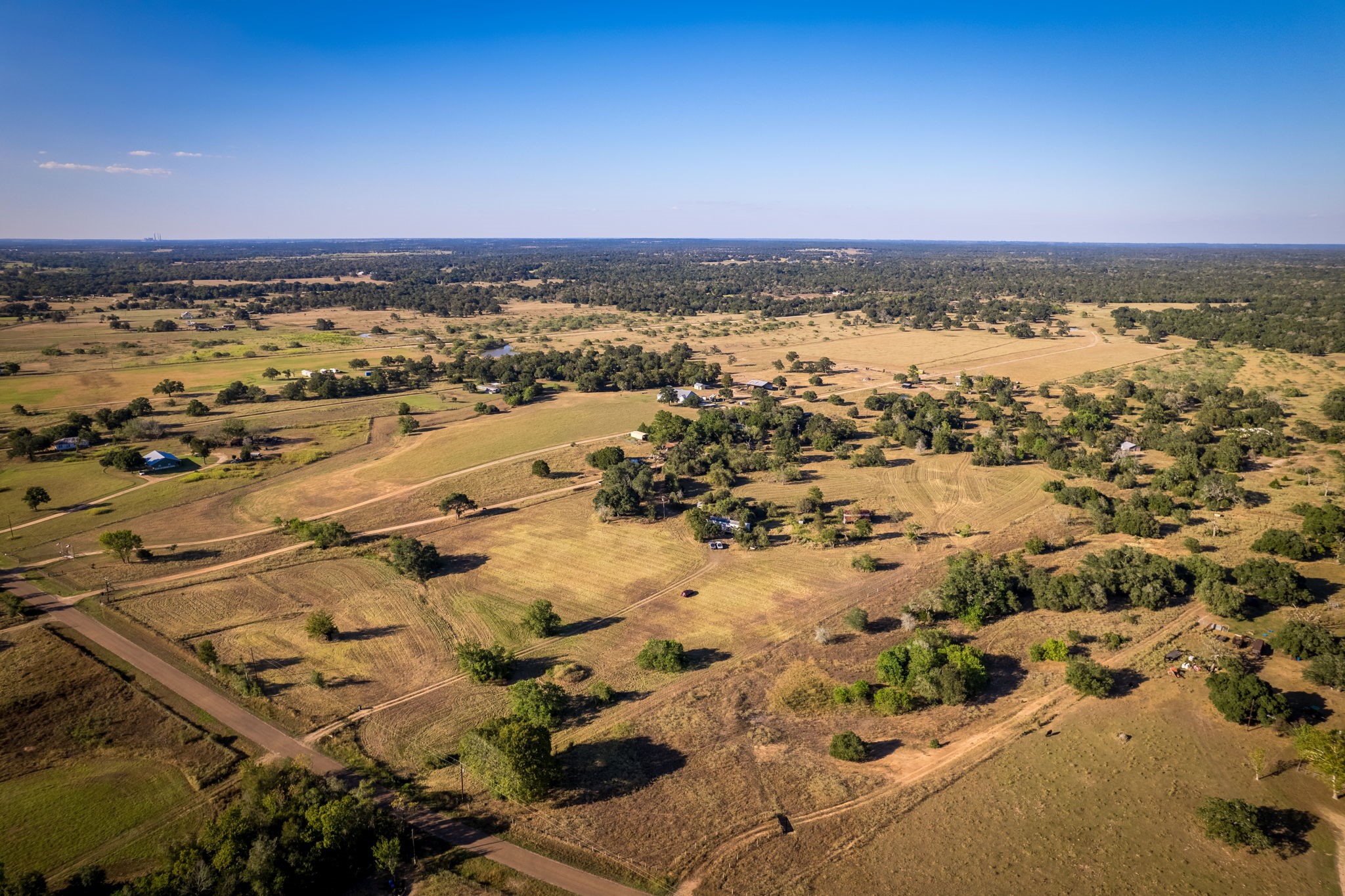 1625 Shaws Bend Road Columbus, TX 78934 - Photo 6 of 12