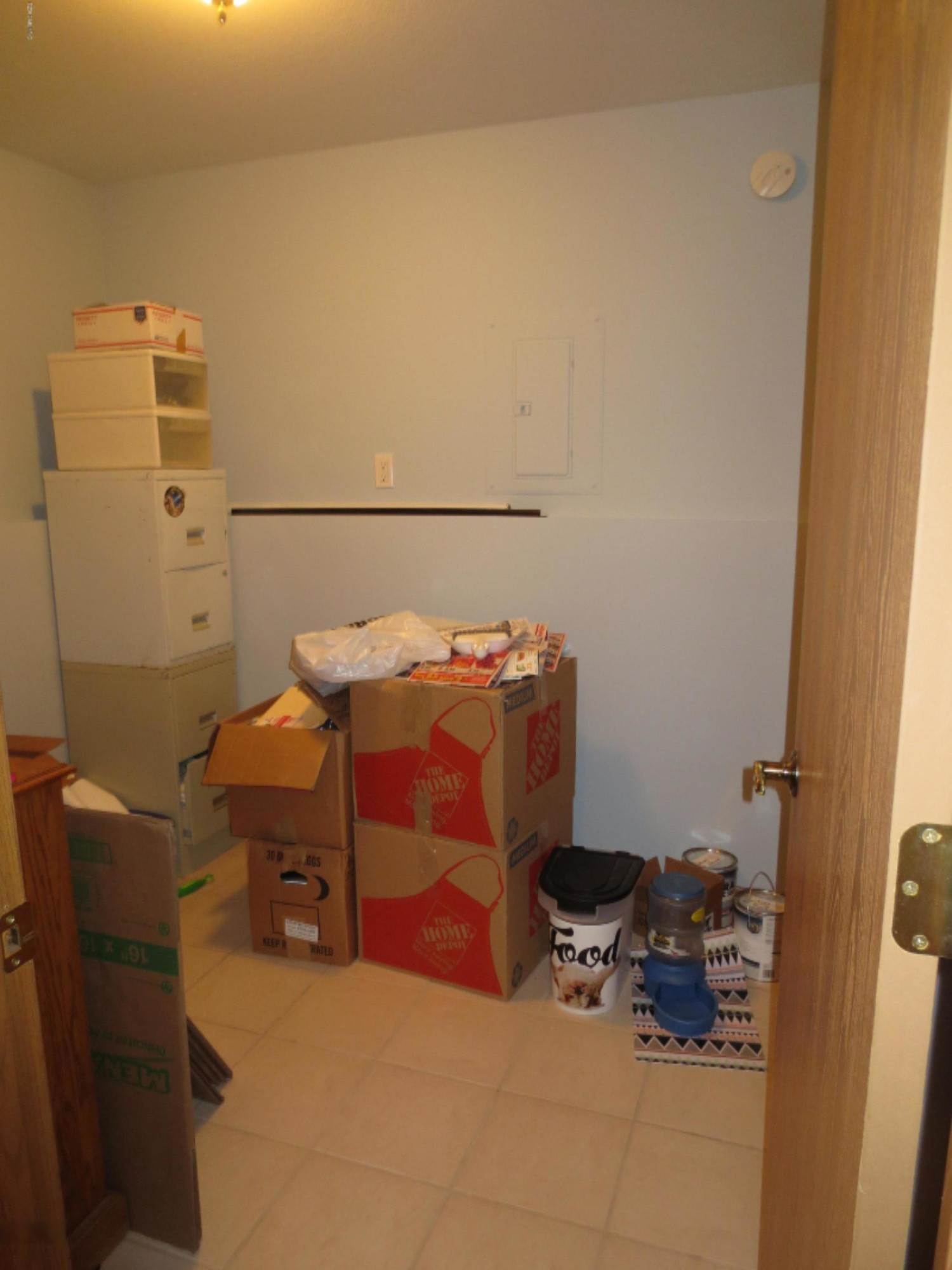 1295 North Whitehall Road, Unit 2 Muskegon, MI 49445 - Photo 13 of 23 IMG_4704