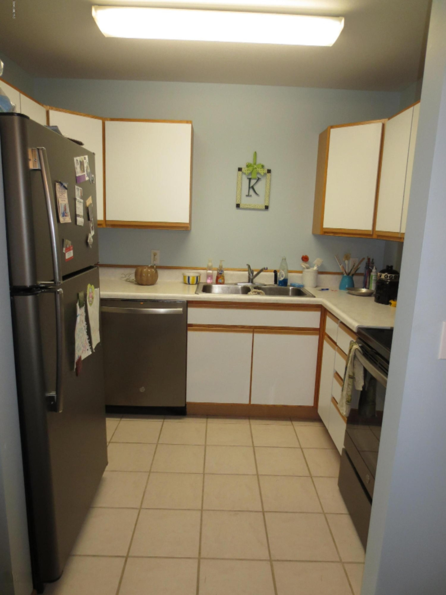 1295 North Whitehall Road, Unit 2 Muskegon, MI 49445 - Photo 16 of 23 IMG_4707