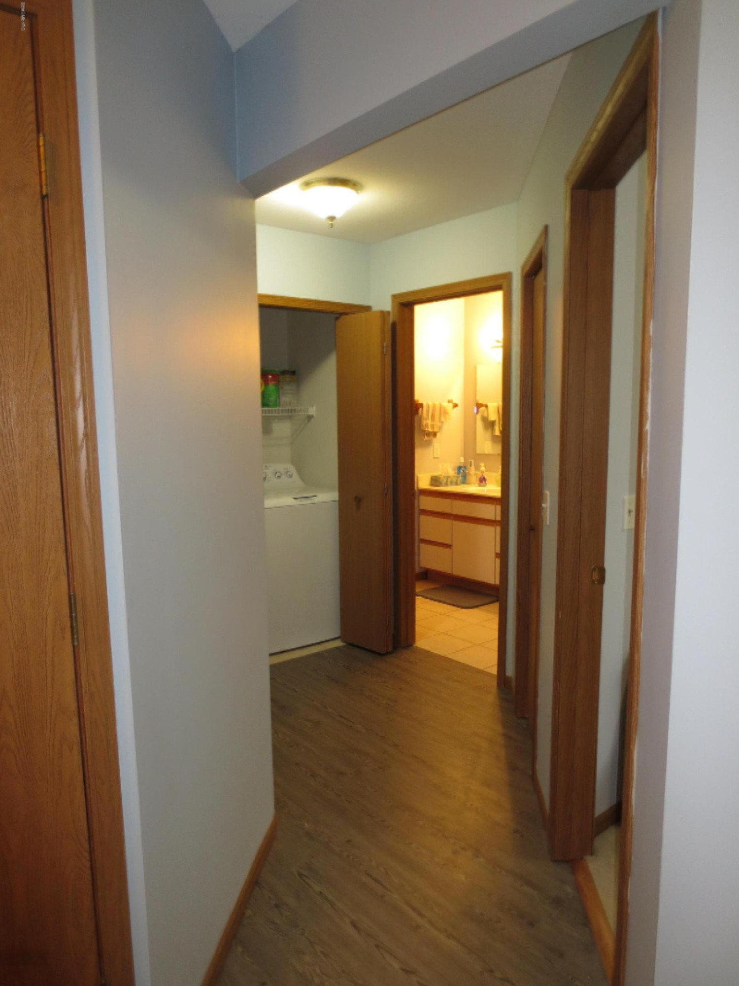 1295 North Whitehall Road, Unit 2 Muskegon, MI 49445 - Photo 8 of 23 IMG_4699