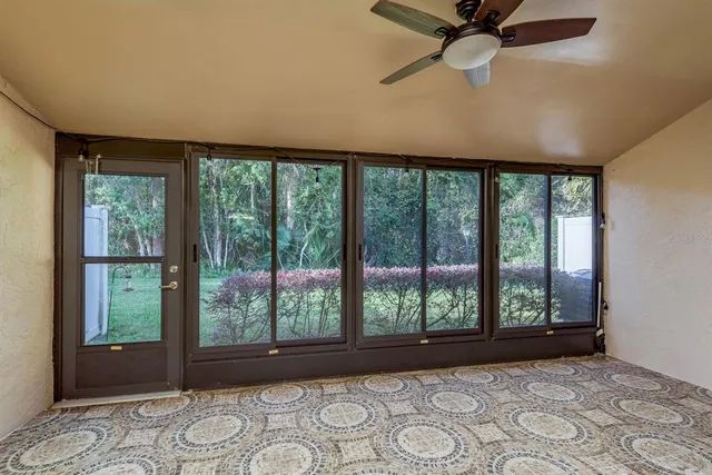 $225,000 | 1300 Shady Pine Way, Unit B, Tarpon Springs, FL 34688