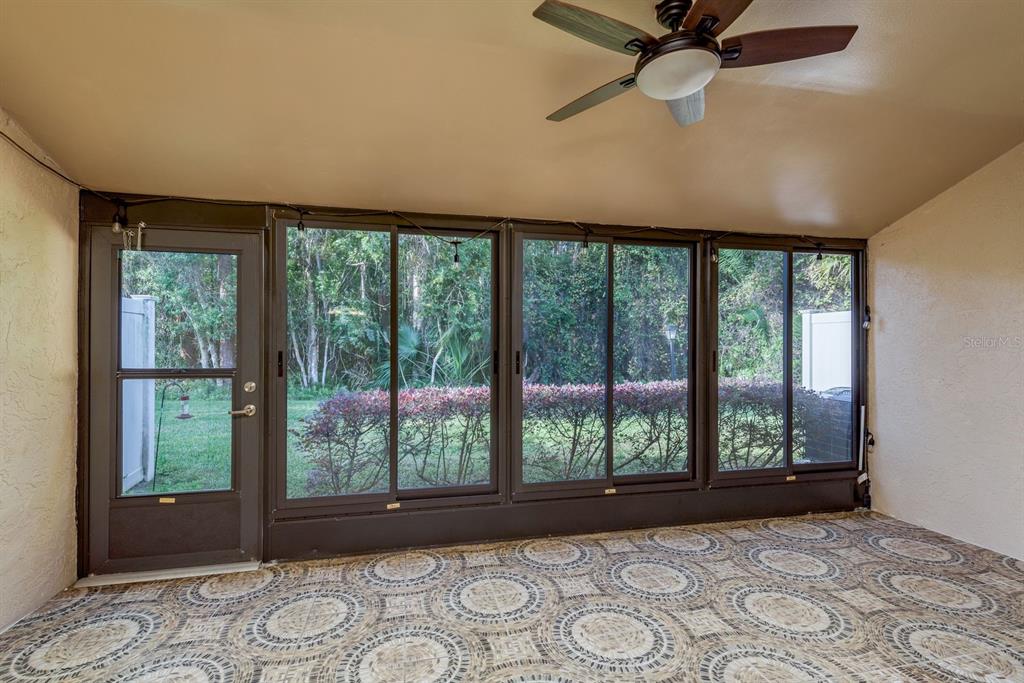 1300 Shady Pine Way, Unit B Tarpon Springs, FL 34688 - Photo 25 of 37