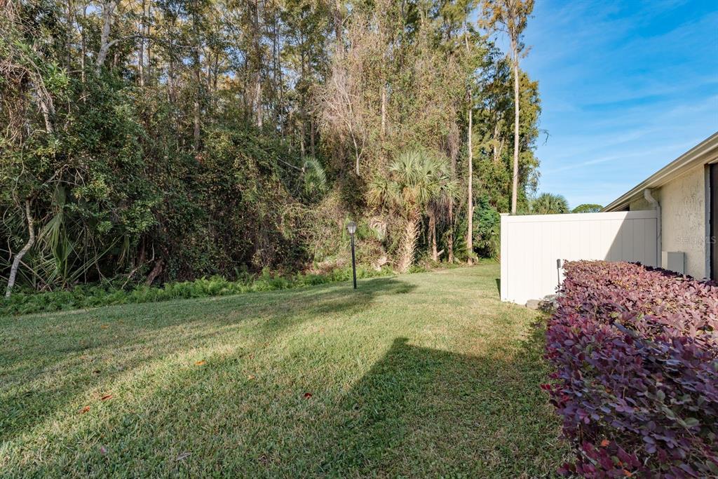 1300 Shady Pine Way, Unit B Tarpon Springs, FL 34688 - Photo 27 of 37