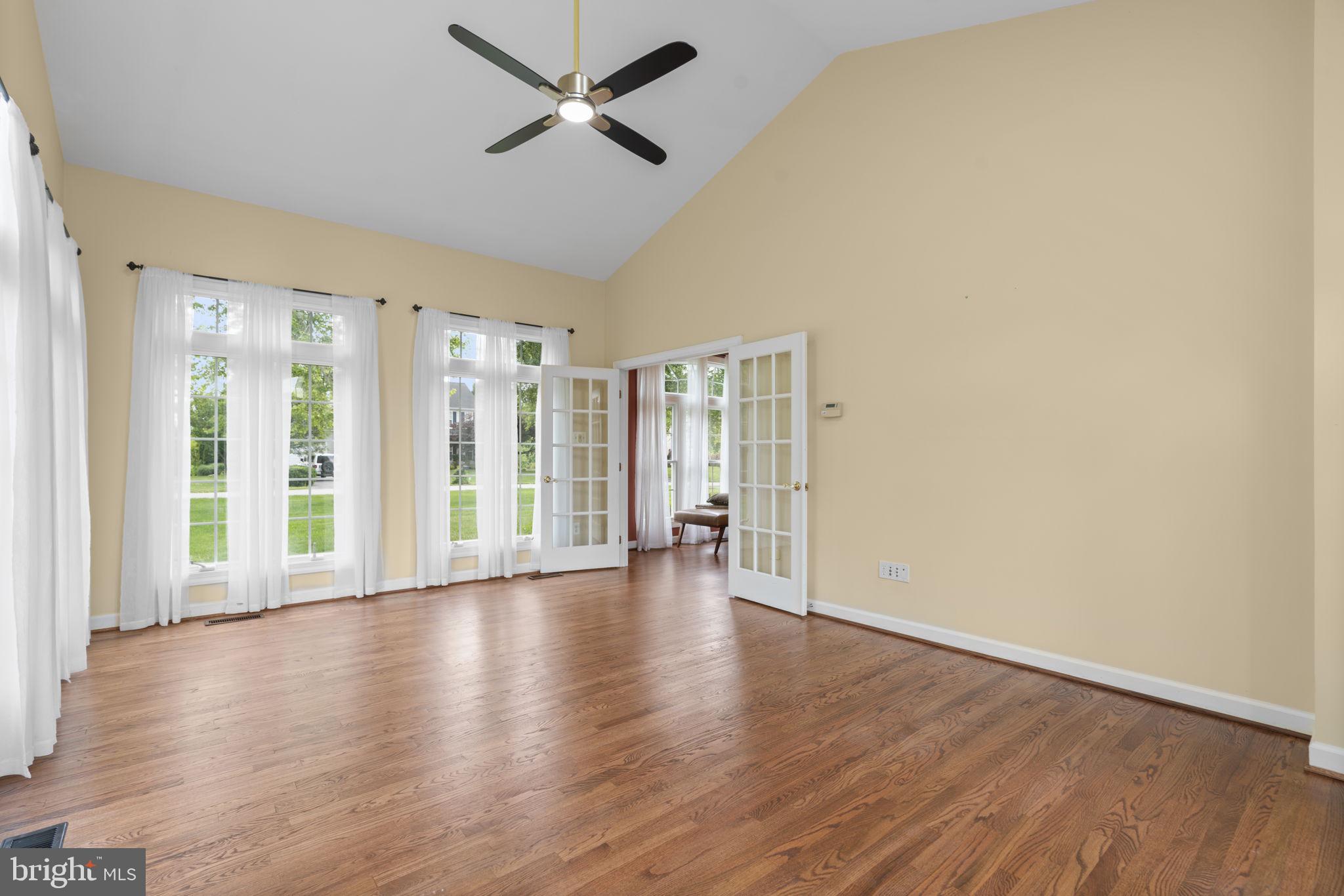 12020 Open Run Road Ellicott City, MD 21042 - Photo 30 of 102 Sunroom