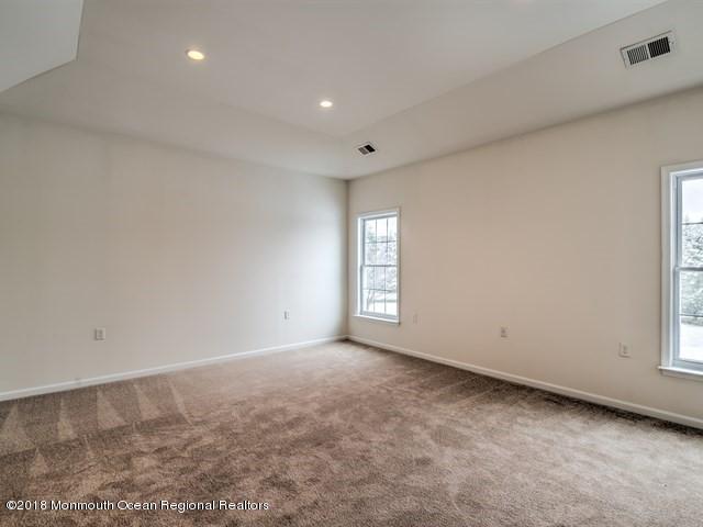 20 Yates Road Manalapan, NJ 07726 - Photo 19 of 44 MASTER BEDROOM