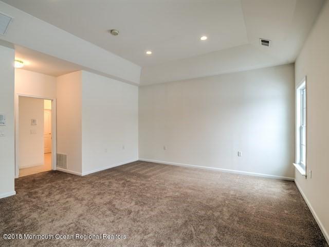20 Yates Road Manalapan, NJ 07726 - Photo 20 of 44 MASTER BEDROOM