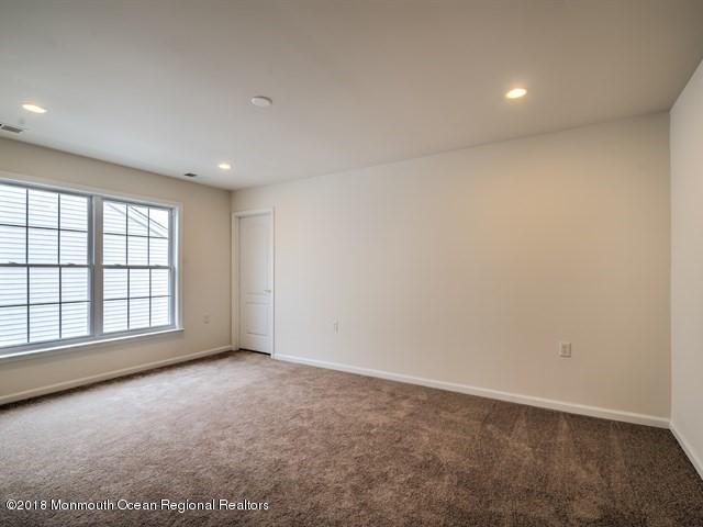 20 Yates Road Manalapan, NJ 07726 - Photo 31 of 44 LOFT BEDROOM