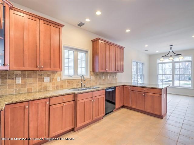 20 Yates Road Manalapan, NJ 07726 - Photo 6 of 44 KITCHEN