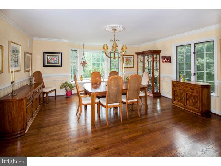 1070 South Leopard Road Berwyn, PA 19312 - Photo 4 of 25