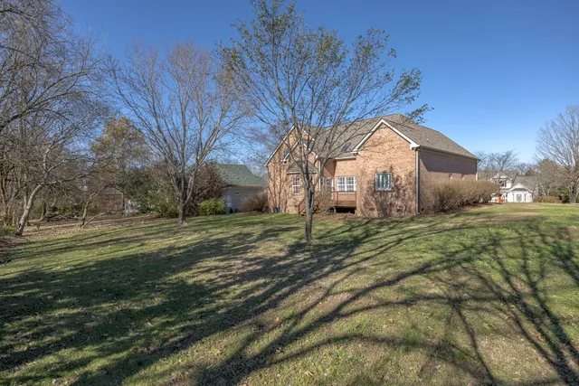 $1,230,000 | 201 Woodcrest Court, Franklin, TN 37067