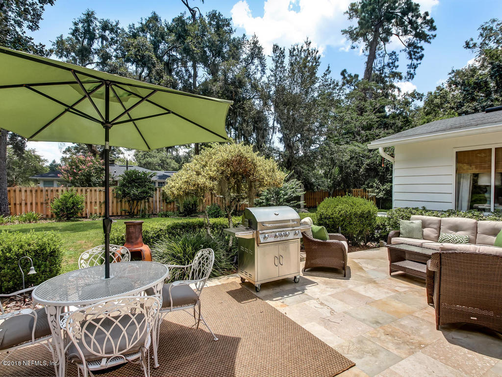 4151 Robin Hood Road Jacksonville, FL 32210 - Photo 35 of 44 patio