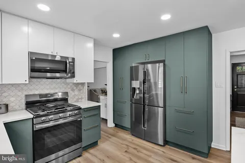 $689,000 | 1 Harper Ferry Court, Medford, NJ 08055