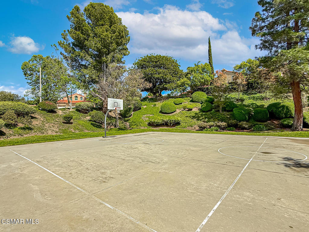 7204 University Drive Moorpark, CA 93021 - Photo 49 of 57
