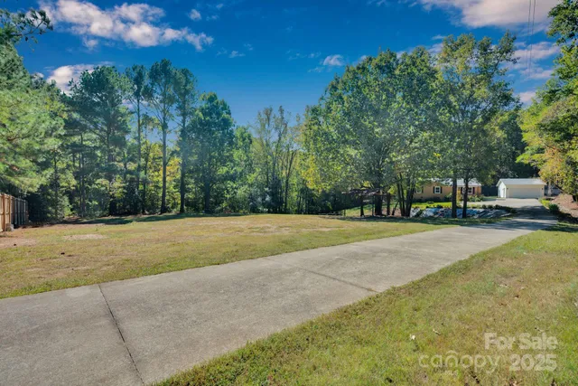 $368,000 | 4612 Huggins Road, Marshville, NC 28103