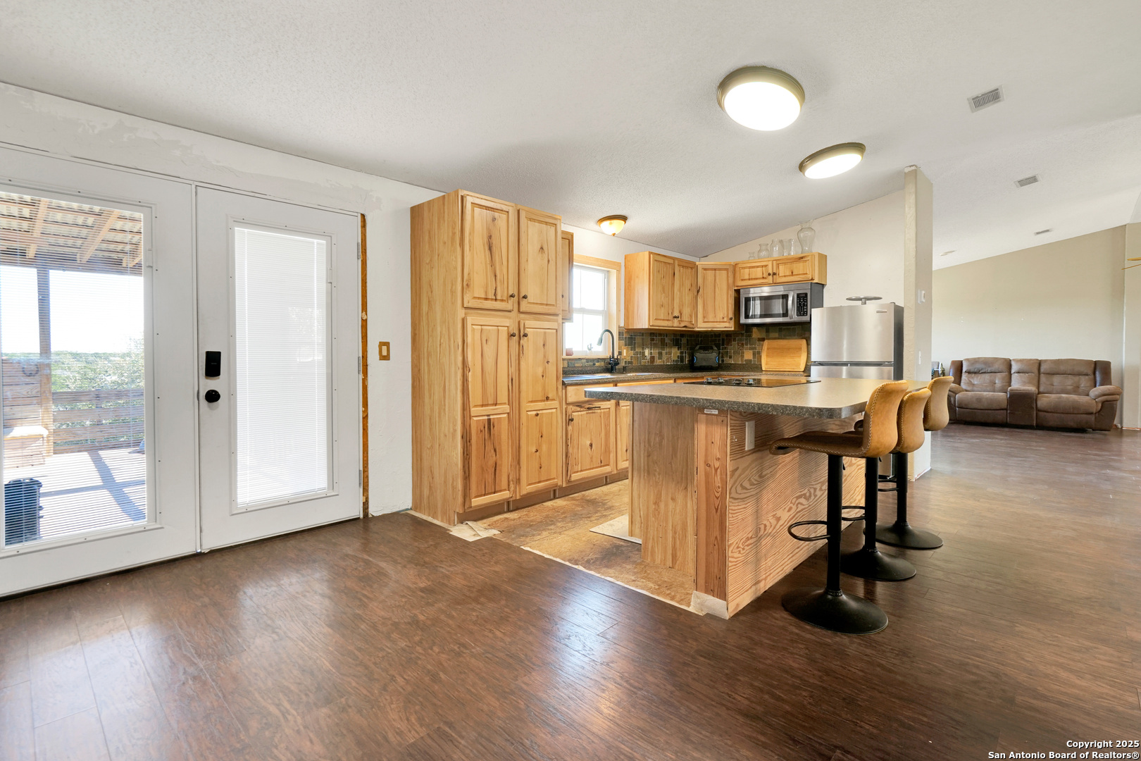 125 Valencia Drive Kerrville, TX 78028 - Photo 28 of 47