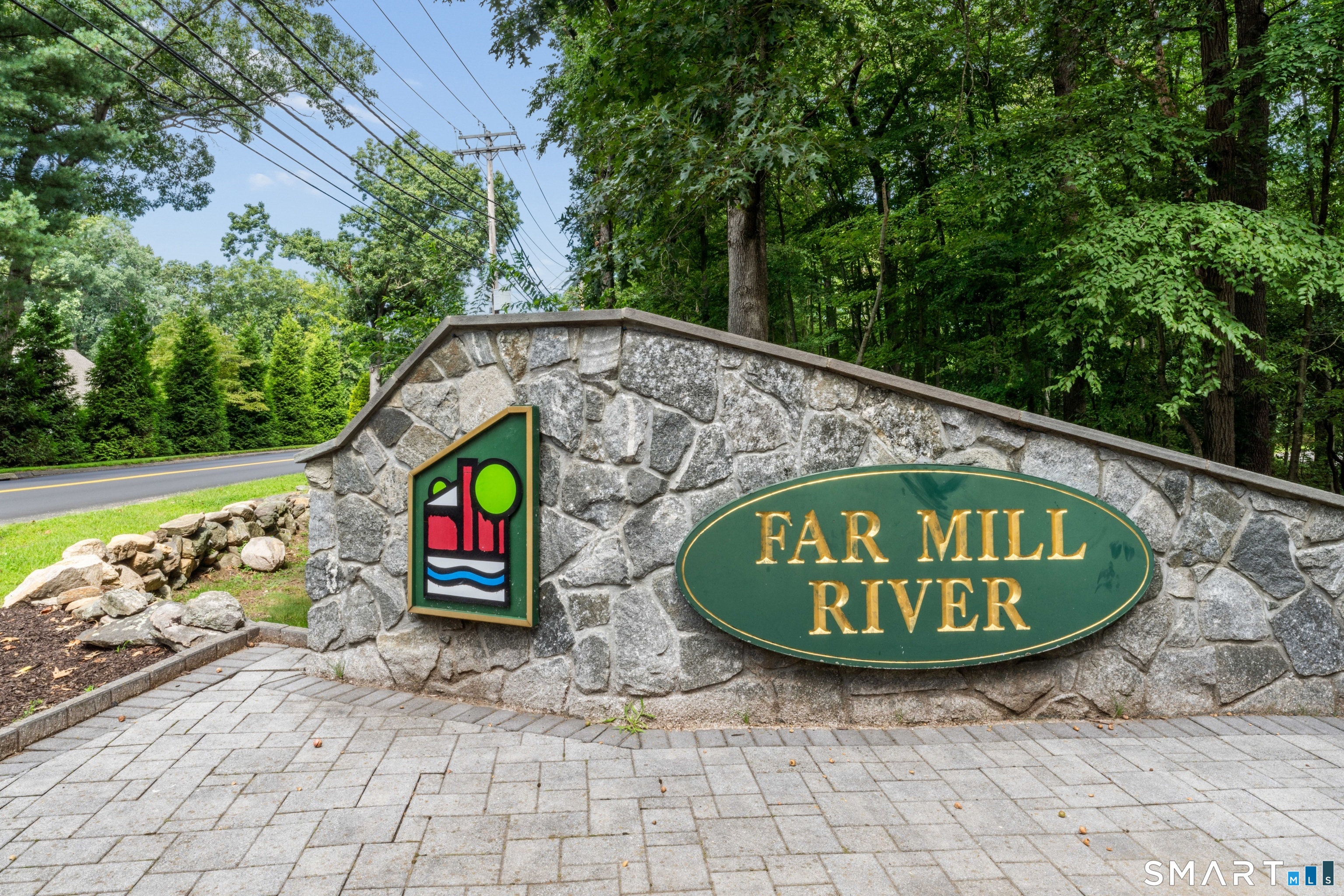 110 Fiddler Green Road, Unit D Stratford, CT 06614 - Photo 3 of 38 Gallery Image 3