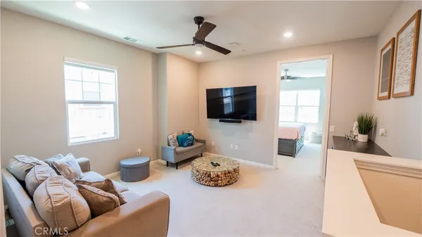 $675,000 | 22740 Harmony, Saugus, CA 91350