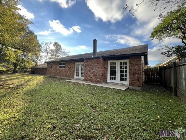 $1,800 | 8803 Orleans Drive, Baton Rouge, LA 70810